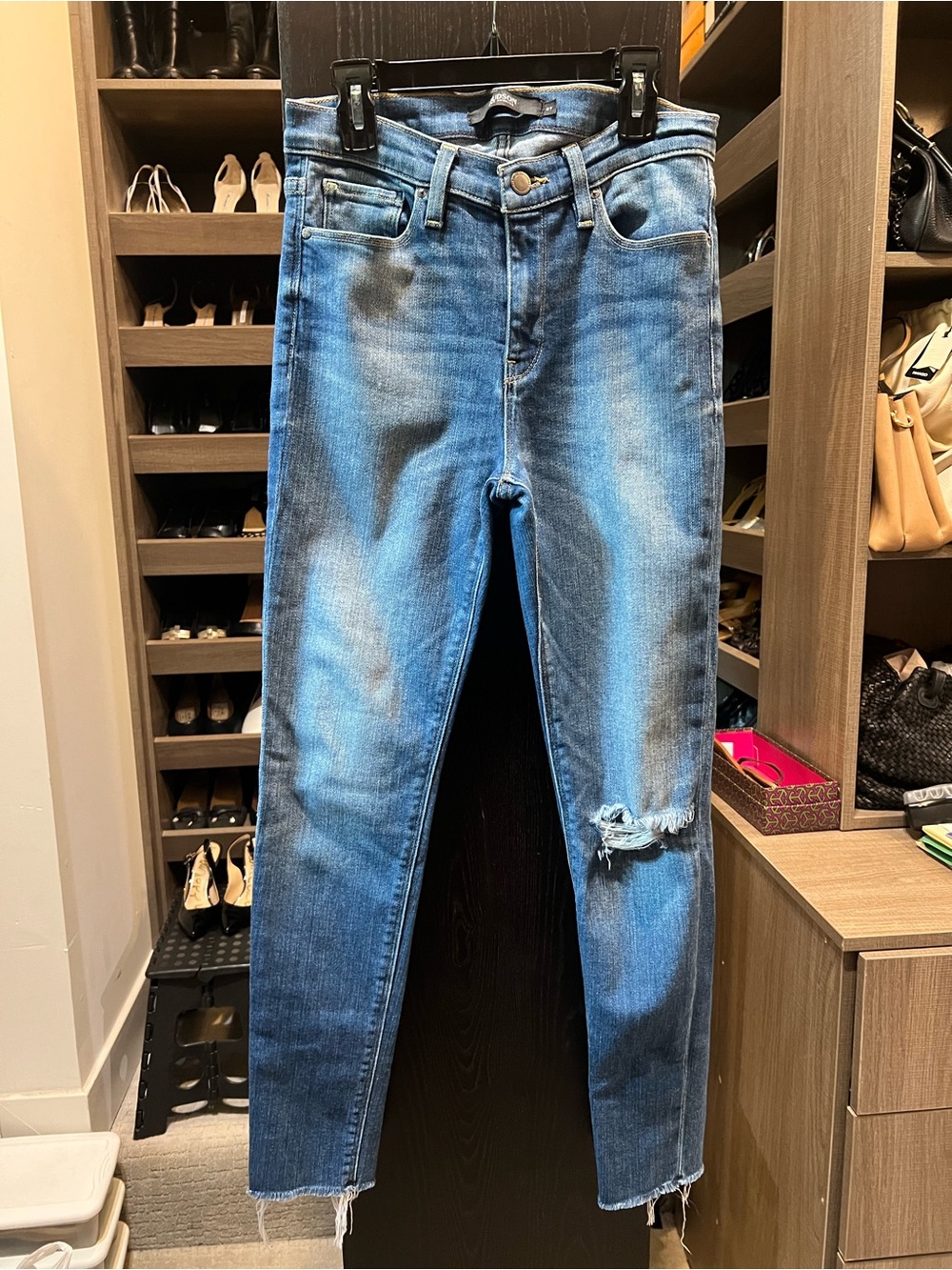 Hudson Jeans Blue Stretch Denim Distressed Skinny Jeans Worn once. Sz 27